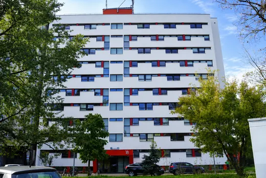 Budynek Starter I przy ul. Wybrzeże L. Pasteura 18