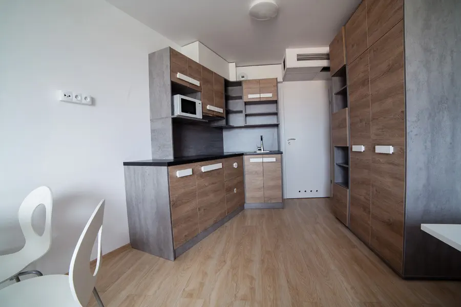 Lokal 803